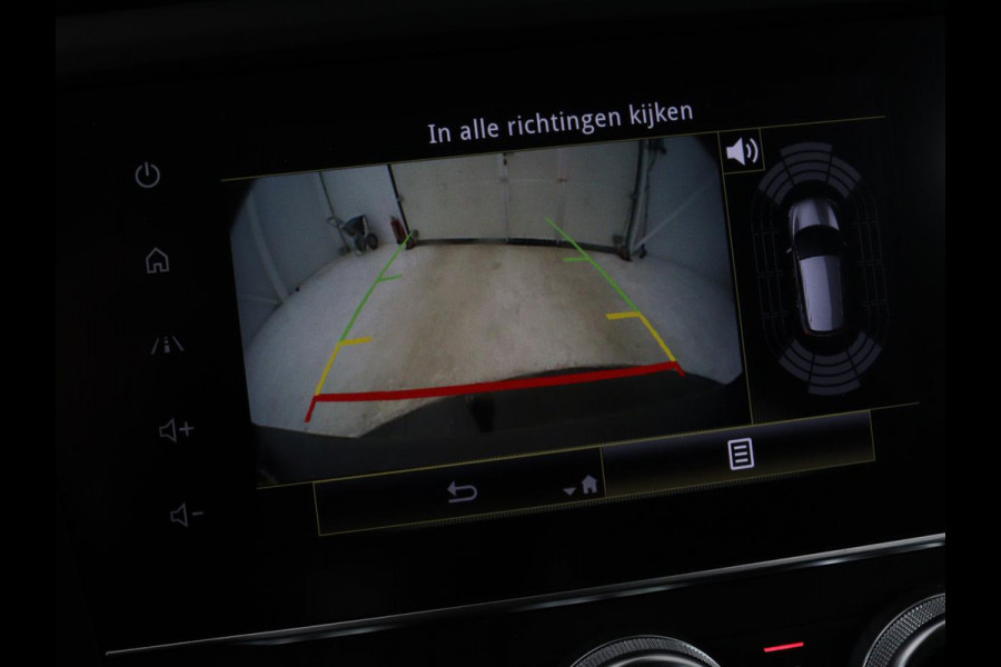 Renault Kadjar 1.3 TCe Techno | Automaat | Stoelverwarming | Trekhaak | Carplay | Camera | Half leder | Keyless | Full LED