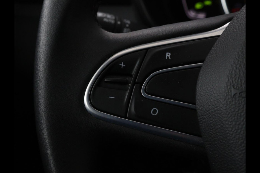 Renault Kadjar 1.3 TCe Techno | Automaat | Stoelverwarming | Trekhaak | Carplay | Camera | Half leder | Keyless | Full LED