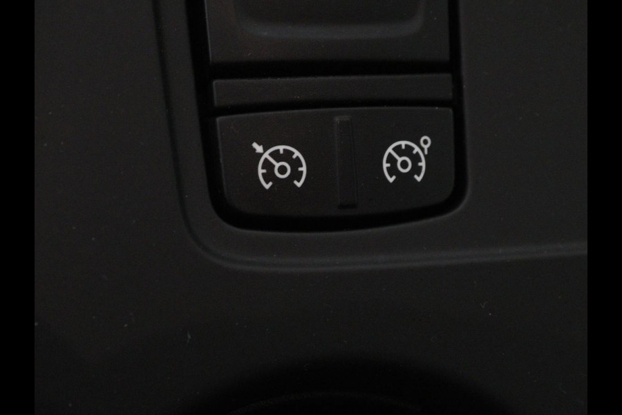 Renault Kadjar 1.3 TCe Techno | Automaat | Stoelverwarming | Trekhaak | Carplay | Camera | Half leder | Keyless | Full LED