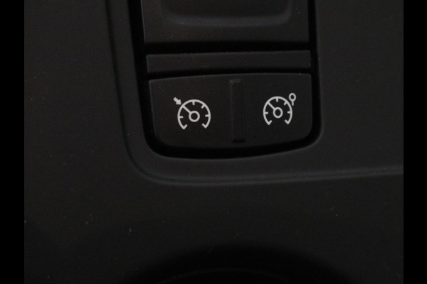 Renault Kadjar 1.3 TCe Techno | Automaat | Stoelverwarming | Trekhaak | Carplay | Camera | Half leder | Keyless | Full LED