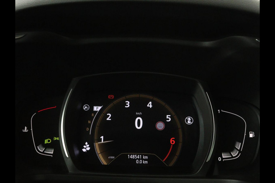 Renault Kadjar 1.3 TCe Techno | Automaat | Stoelverwarming | Trekhaak | Carplay | Camera | Half leder | Keyless | Full LED