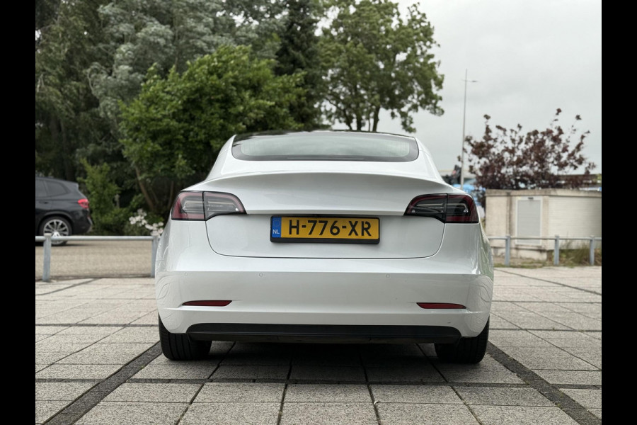 Tesla Model 3 Long Range AWD Dual | Autopilot | Panorama | Leder |