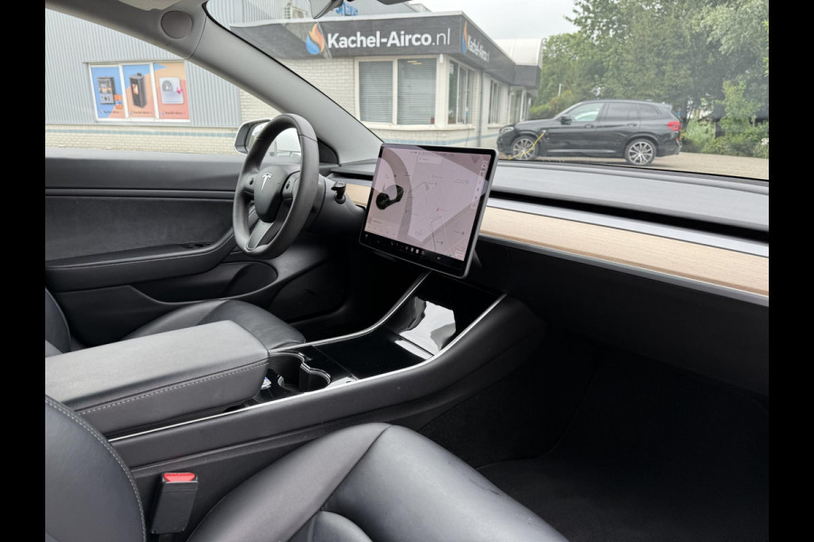 Tesla Model 3 Long Range AWD Dual | Autopilot | Panorama | Leder |