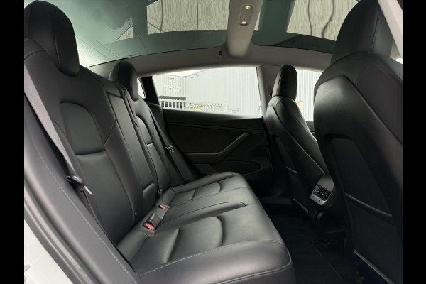 Tesla Model 3 Long Range AWD Dual | Autopilot | Panorama | Leder |