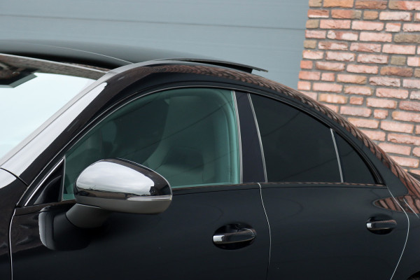 Mercedes-Benz CLA-Klasse 200 Business Solution AMG Line Aut7 | Panoramadak | Widescreen | Trekhaak | Sfeerverlichting | Camera | High Perf. LED | Stoelverwarming | Cruise Control |