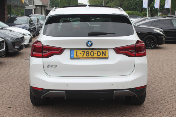 BMW iX3 High Executive 80 kWh / Trekhaak / Panoramadak / 360Camera / Head-up / 20'' / Leder / Harman Kardon / Navigatie / Memory seats / Dodehoek / DAB / Stoelverwarming / Cruise Control Adaptief