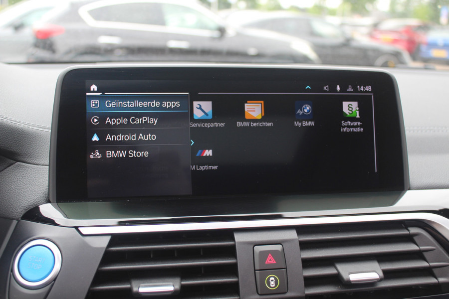 BMW iX3 High Executive 80 kWh / Trekhaak / Panoramadak / 360Camera / Head-up / 20'' / Leder / Harman Kardon / Navigatie / Memory seats / Dodehoek / DAB / Stoelverwarming / Cruise Control Adaptief