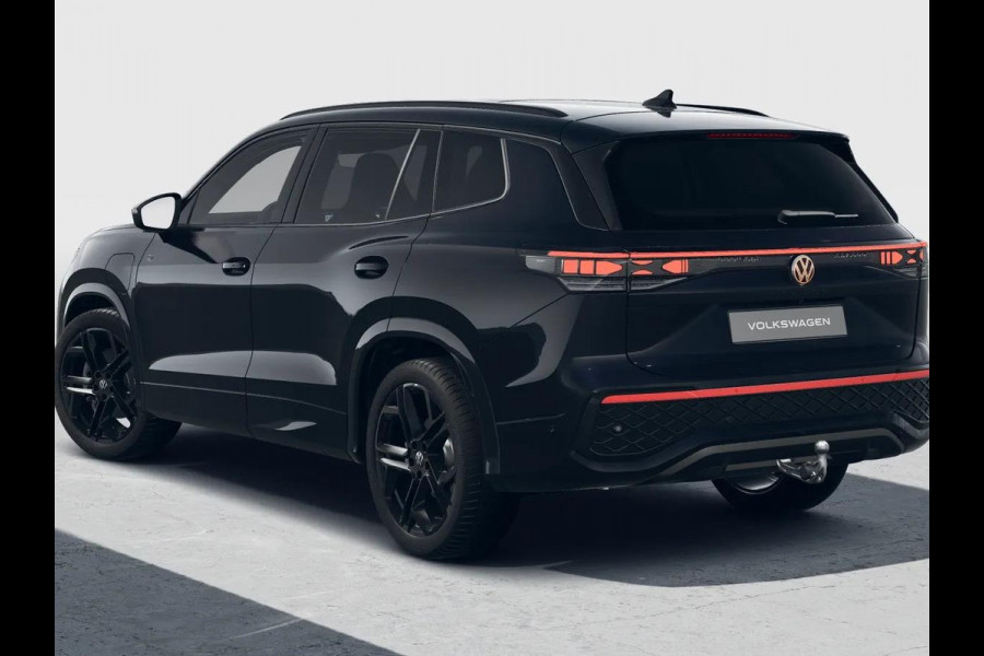Volkswagen Tayron R-Line-Edition 1.5 eHybrid 200 kW / 272 pk SUV 6 v