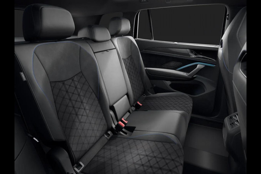 Volkswagen Tayron R-Line-Edition 1.5 eHybrid 200 kW / 272 pk SUV 6 v