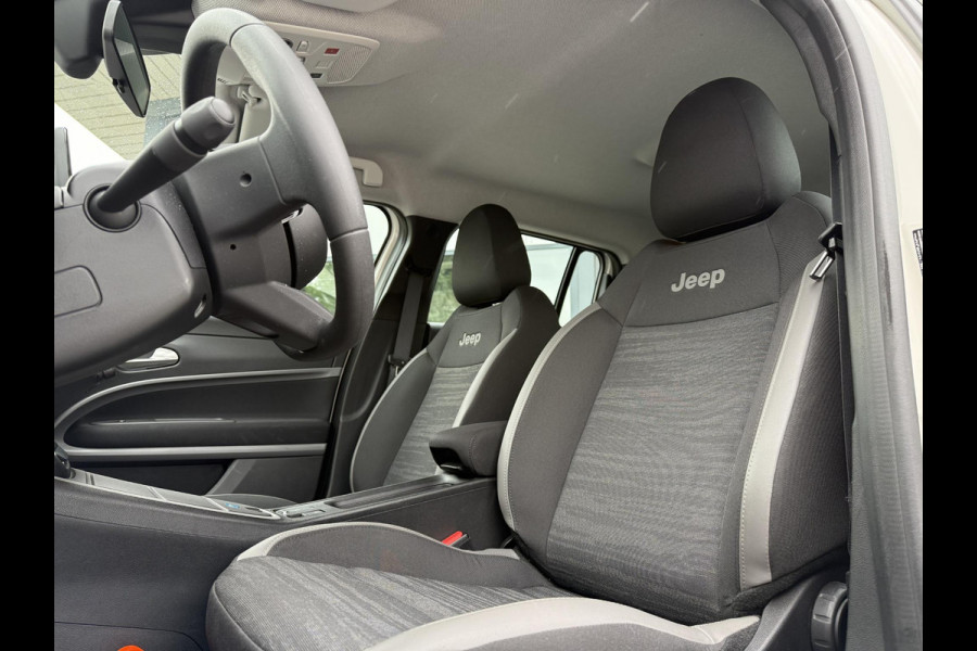 Jeep Avenger Aut. Longitude 54kWh | Navi | Carplay | Stoelverwarming |