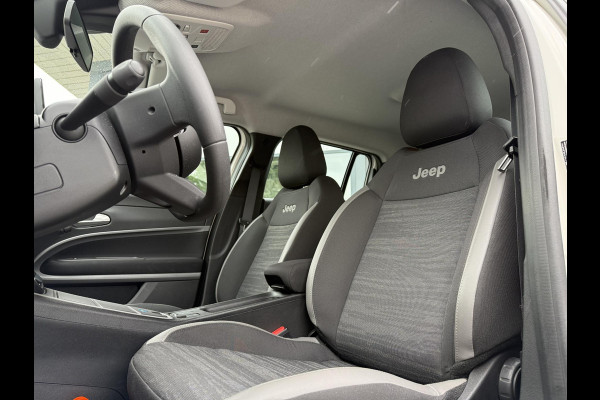 Jeep Avenger Aut. Longitude 54kWh | Navi | Carplay | Stoelverwarming |