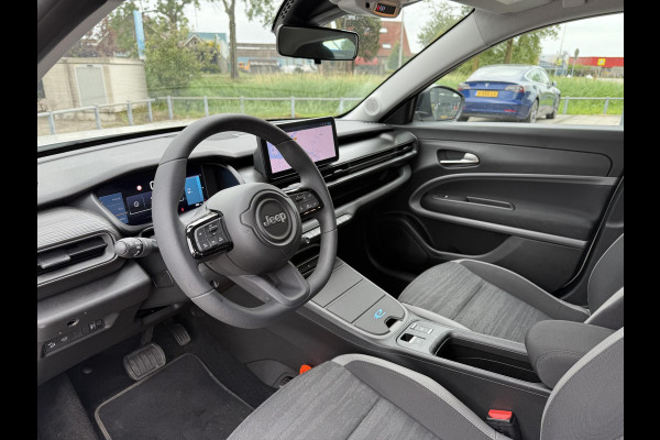 Jeep Avenger Aut. Longitude 54kWh | Navi | Carplay | Stoelverwarming |
