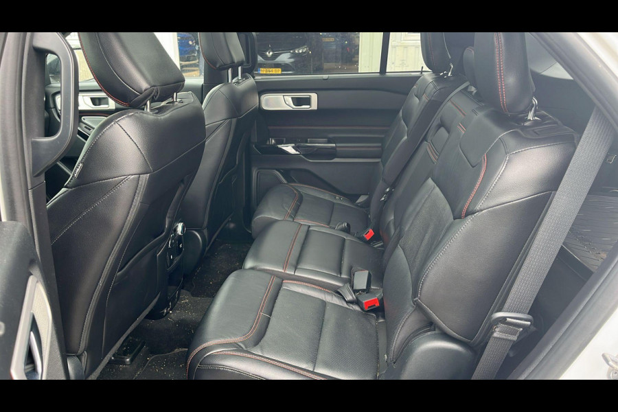 Ford Explorer 3.0 V6 EcoBoost PHEV ST-Line 457pk | Adaptieve Cruise | Full LED | Massage Stoelen | 2.500kg Trekgewicht | Trekhaak Afneembaar
