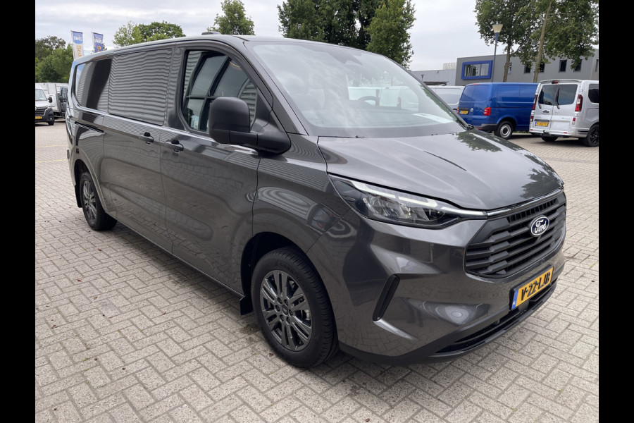 Ford Transit Custom 340 2.0 TDCI L2H1 Trend DC 6 persoons / NIEUW / bpm vrij / rijklaar € 39.950 ex btw / lease vanaf € 715 / direct leverbaar / airco / cruise / apple carplay / camera / magnetic grey metallic