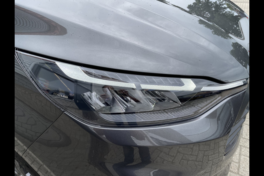 Ford Transit Custom 340 2.0 TDCI L2H1 Trend DC 6 persoons / NIEUW / bpm vrij / rijklaar € 39.950 ex btw / lease vanaf € 715 / direct leverbaar / airco / cruise / apple carplay / camera / magnetic grey metallic