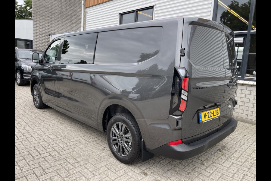 Ford Transit Custom 340 2.0 TDCI L2H1 Trend DC 6 persoons / NIEUW / bpm vrij / rijklaar € 39.950 ex btw / lease vanaf € 715 / direct leverbaar / airco / cruise / apple carplay / camera / magnetic grey metallic