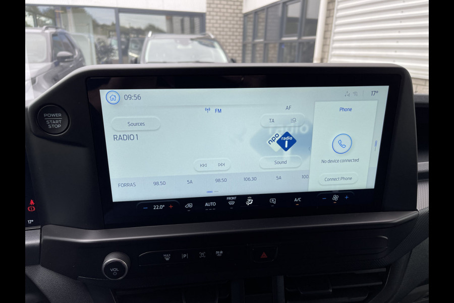 Ford Transit Custom 340 2.0 TDCI L2H1 Trend DC 6 persoons / NIEUW / bpm vrij / rijklaar € 39.950 ex btw / lease vanaf € 715 / direct leverbaar / airco / cruise / apple carplay / camera / magnetic grey metallic