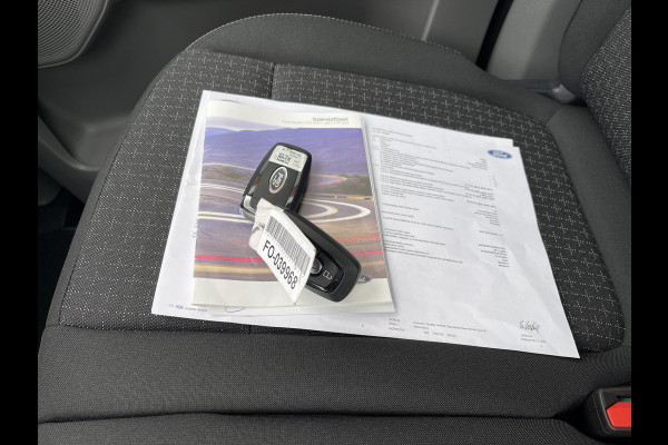Ford Transit Custom 340 2.0 TDCI L2H1 Trend DC 6 persoons / NIEUW / bpm vrij / rijklaar € 39.950 ex btw / lease vanaf € 715 / direct leverbaar / airco / cruise / apple carplay / camera / magnetic grey metallic
