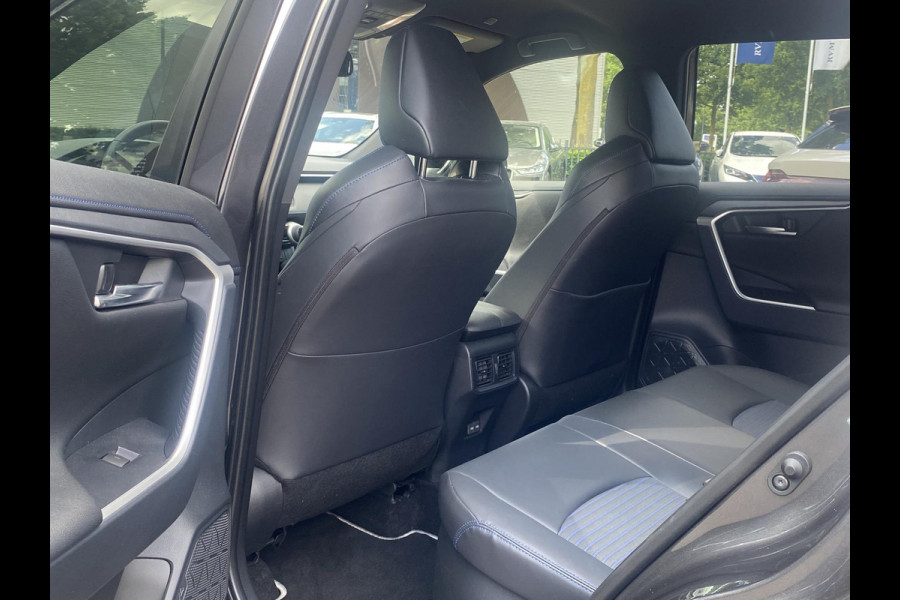 Toyota RAV4 2.5 Hybrid AWD Dynamic NIEUW MODEL! | TREKHAAK | CAMERA | ELECTR. ACHTERKLEP| STOELVERWARMING | RIJKLAARRPIJS INCL. FABR. GARANTIE T/M 03-2034