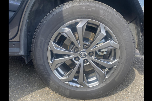 Toyota RAV4 2.5 Hybrid AWD Dynamic NIEUW MODEL! | TREKHAAK | CAMERA | ELECTR. ACHTERKLEP| STOELVERWARMING | RIJKLAARRPIJS INCL. FABR. GARANTIE T/M 03-2034