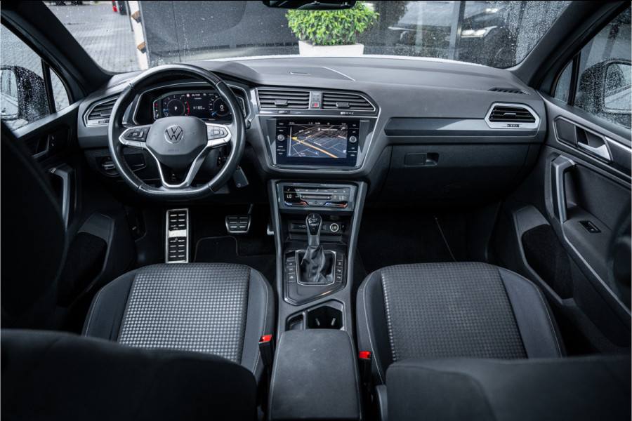 Volkswagen Tiguan 1.5 TSI MY21 - Panorama | ACC | Stoelverwarming | Apple Carplay
