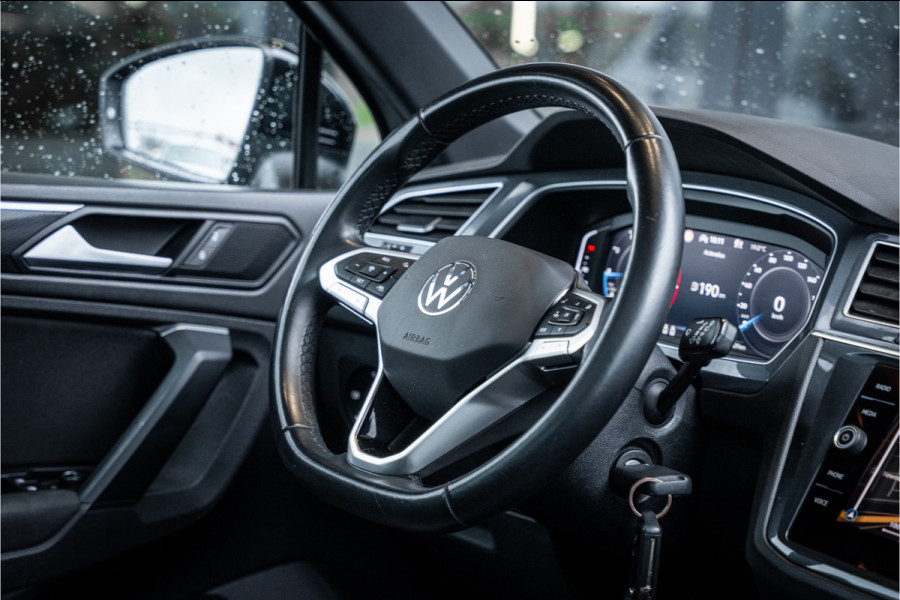 Volkswagen Tiguan 1.5 TSI MY21 - Panorama | ACC | Stoelverwarming | Apple Carplay