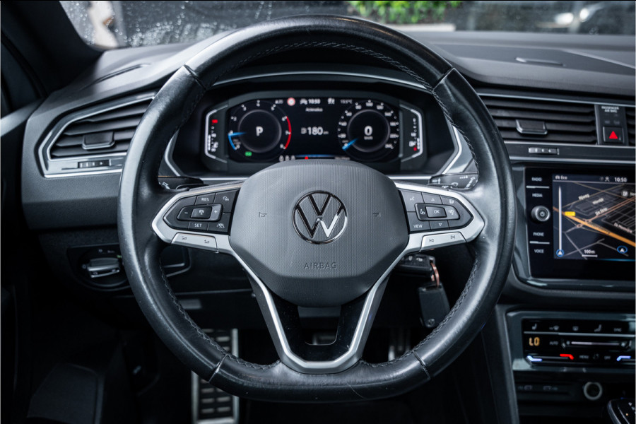 Volkswagen Tiguan 1.5 TSI MY21 - Panorama | ACC | Stoelverwarming | Apple Carplay