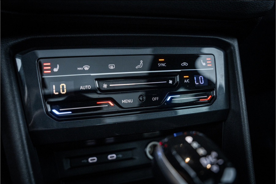 Volkswagen Tiguan 1.5 TSI MY21 - Panorama | ACC | Stoelverwarming | Apple Carplay