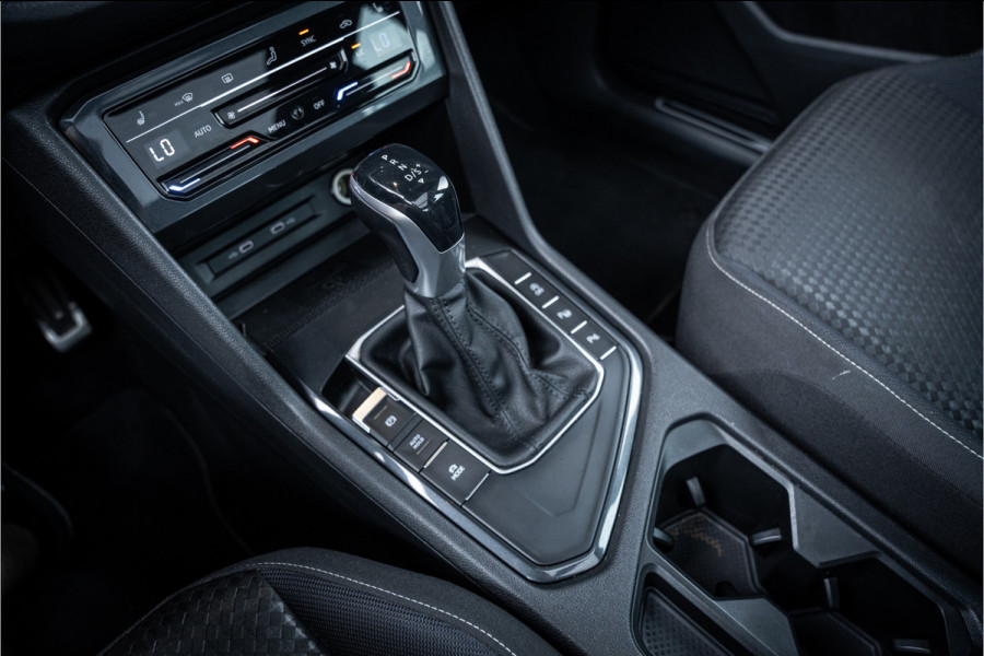 Volkswagen Tiguan 1.5 TSI MY21 - Panorama | ACC | Stoelverwarming | Apple Carplay