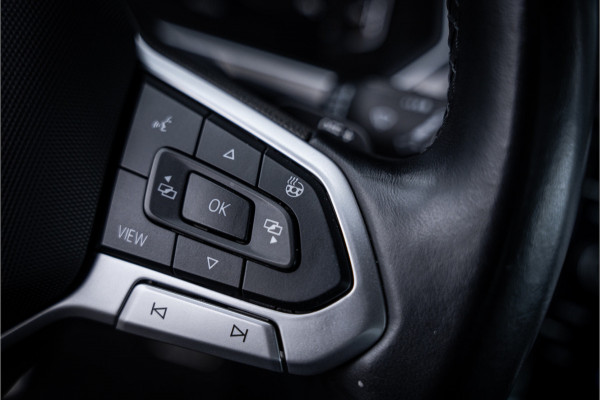 Volkswagen Tiguan 1.5 TSI MY21 - Panorama | ACC | Stoelverwarming | Apple Carplay