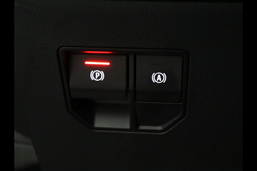 Renault Mégane E-Tech 220pk EV60 Optimum Charge Evolution Automaat Camera | Adapt. Cruise | Navi | Parkeersens. v+a | Stoel-/stuurverw.