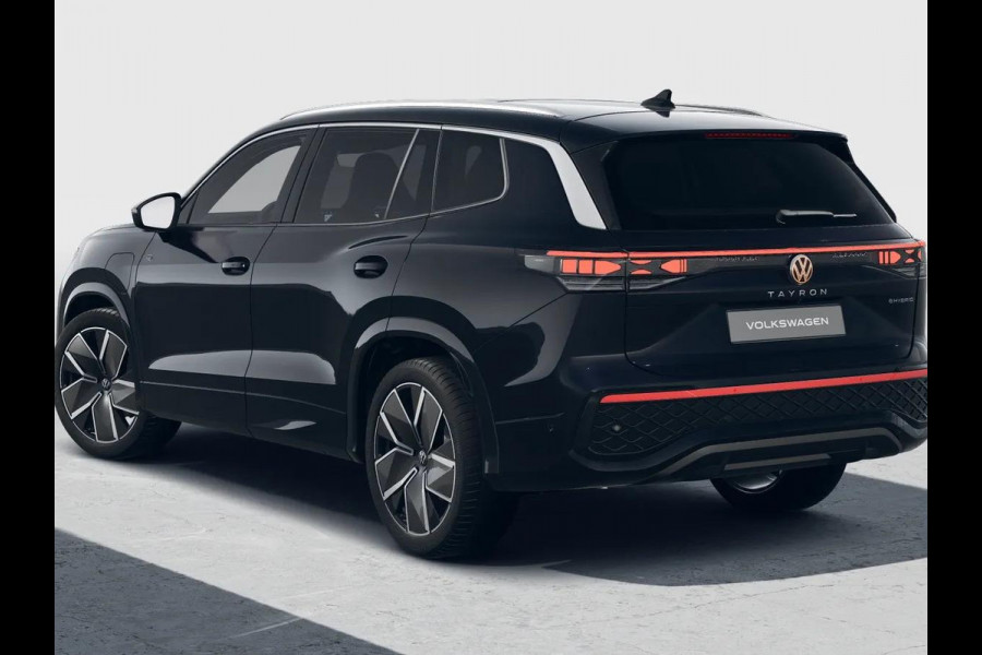 Volkswagen Tayron R-Line-Edition 1.5 eHybrid 200 kW / 272 pk SUV 6 v