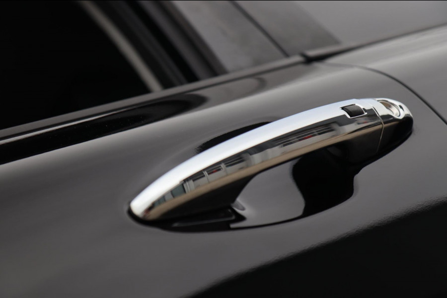 Kia Niro 1.6 GDI PHEV ExecutiveLine / KEYLESS / DODEHOEK / LEDER / CAMERA / JBL