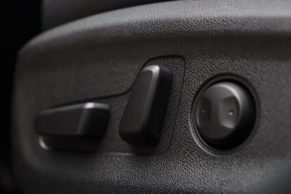 Kia Niro 1.6 GDI PHEV ExecutiveLine / KEYLESS / DODEHOEK / LEDER / CAMERA / JBL