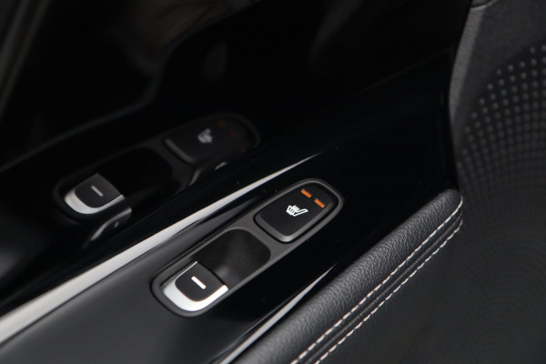 Kia Niro 1.6 GDI PHEV ExecutiveLine / KEYLESS / DODEHOEK / LEDER / CAMERA / JBL