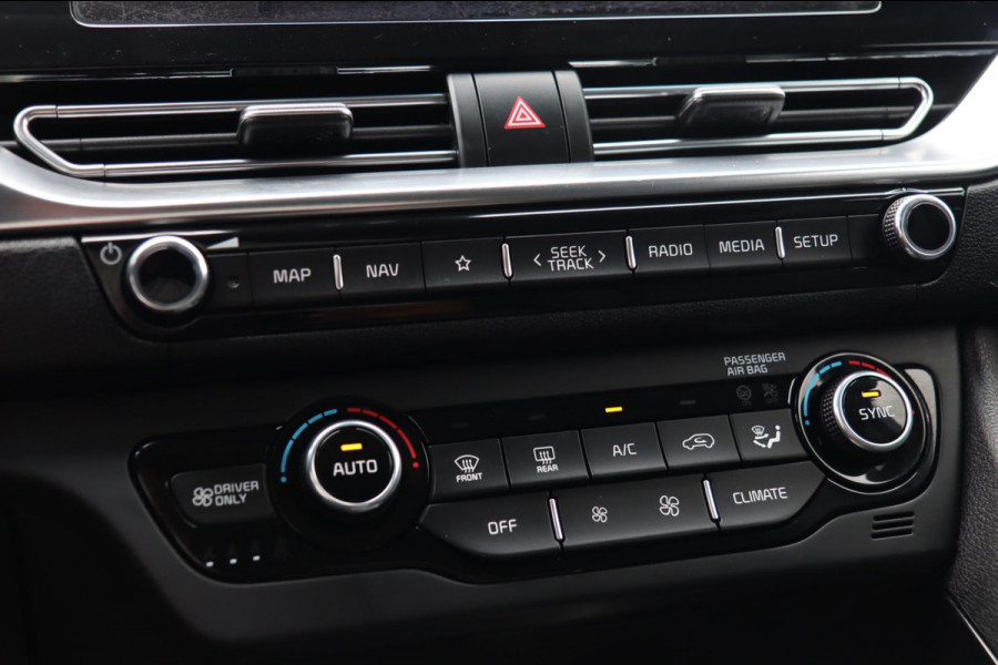 Kia Niro 1.6 GDI PHEV ExecutiveLine / KEYLESS / DODEHOEK / LEDER / CAMERA / JBL