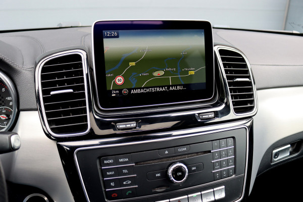 Mercedes-Benz GLE 350 d 4MATIC | Luchtvering | Distronic+ | Surround Camera | Harman/Kardon | Panoramadak | Trekhaak | Memory | Dodehoekassistent | Nightpakket | Nappa Leder |