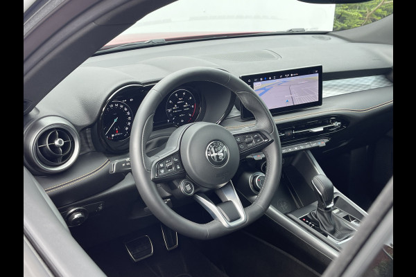 Alfa Romeo Tonale 1.3T PHEV Edizione Speciale | ACC | 360* Camera | LED | Keyless | CarPlay | 20 inch