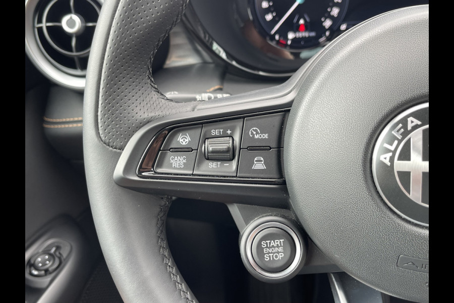 Alfa Romeo Tonale 1.3T PHEV Edizione Speciale | ACC | 360* Camera | LED | Keyless | CarPlay | 20 inch