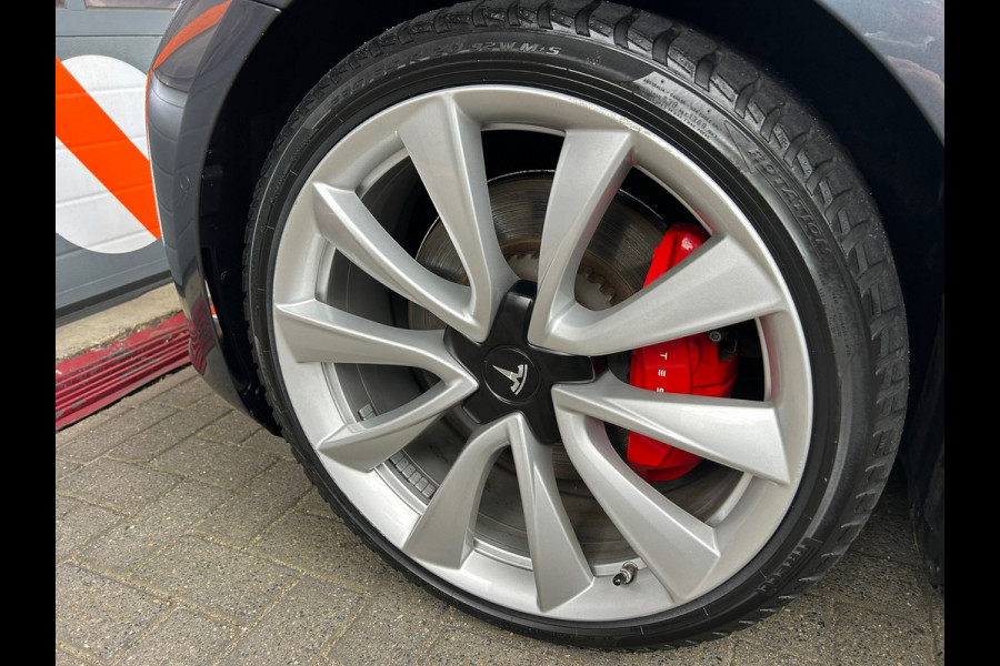 Tesla Model 3 Performance AWD 85% SOH 1e EIG BTW Auto Rijklaarprijs!