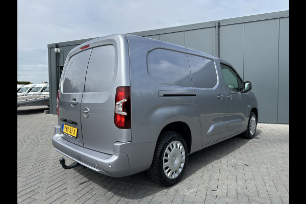 Opel Combo 1.5 BlueHDi 130 PK AUTOMAAT / L2H1 / 31.834 KM / CAMERA / ECC / CRUISE / TREKHAAK / STUURVERWARMING