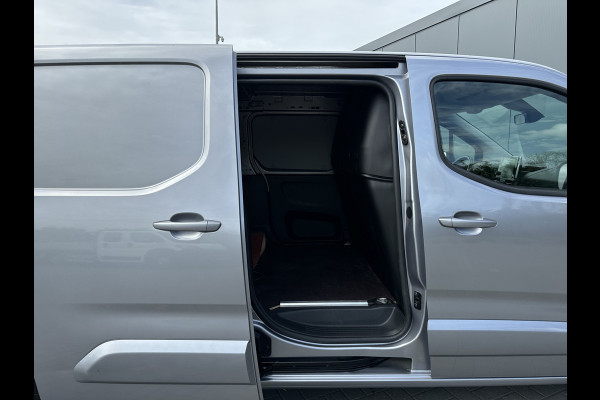 Opel Combo 1.5 BlueHDi 130 PK AUTOMAAT / L2H1 / 31.834 KM / CAMERA / ECC / CRUISE / TREKHAAK / STUURVERWARMING