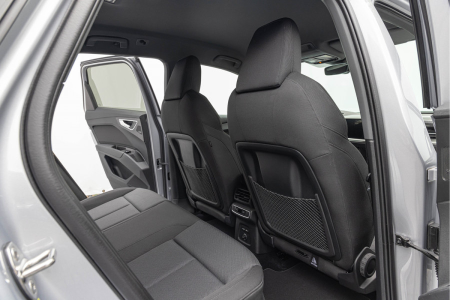 Audi Q4 e-tron 40 Launch edition Advanced Plus 77 KW Sonos Warmtepomp 20'' Matrix