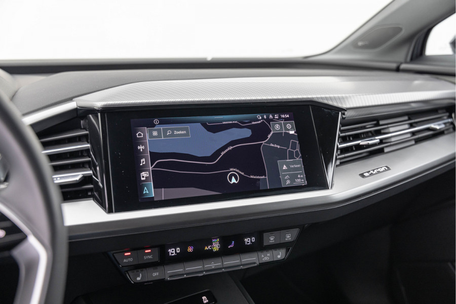 Audi Q4 e-tron 40 Launch edition Advanced Plus 77 KW Sonos Warmtepomp 20'' Matrix