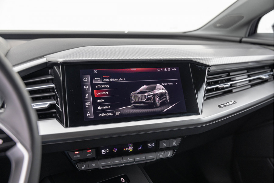 Audi Q4 e-tron 40 Launch edition Advanced Plus 77 KW Sonos Warmtepomp 20'' Matrix
