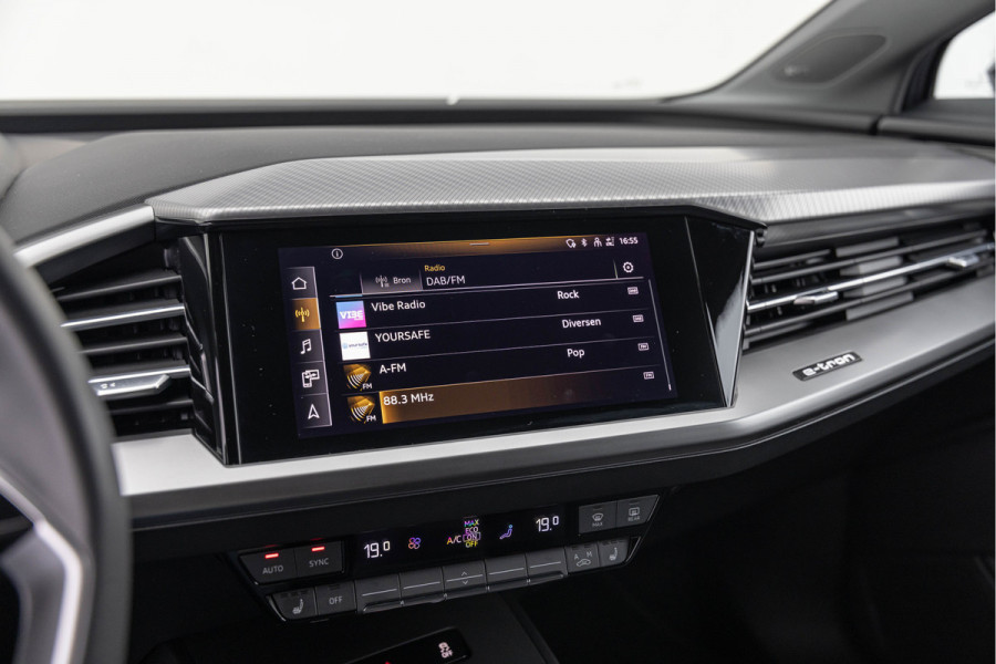 Audi Q4 e-tron 40 Launch edition Advanced Plus 77 KW Sonos Warmtepomp 20'' Matrix