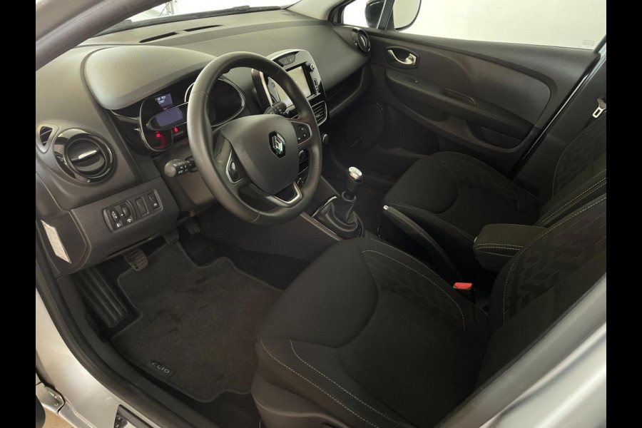 Renault Clio 0.9 TCe Limited Edition AIRCO CRUISE KEYLESS ENTRY ELEK RAMEN CENT VERG VELGEN NIEUWSTAAT