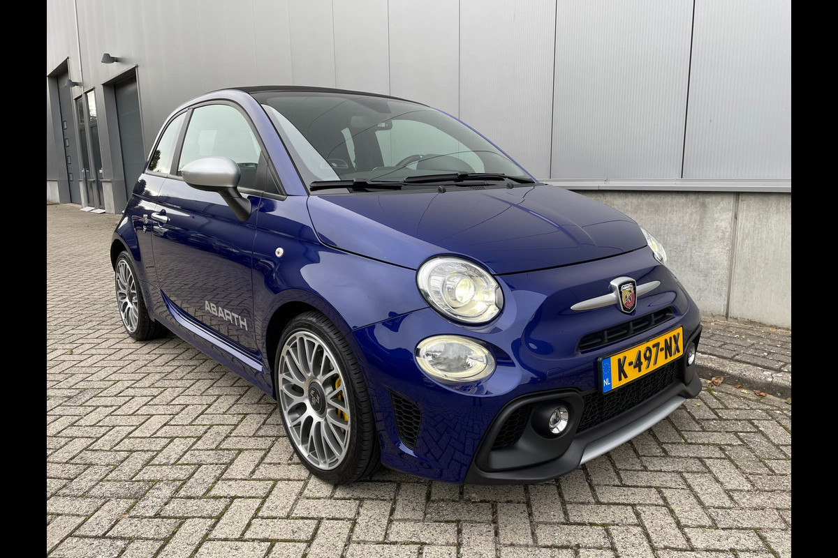 Fiat 500C 1.4 T-Jet Abarth 595 Cabriolet / Automaat / Navigatie Fiat 500C 1.4 T-Jet Abarth 595 Cabriolet / Automaat / Navigatie