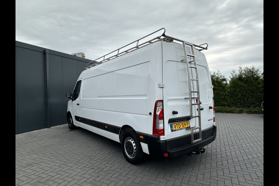 Renault Master 2.3 DCI 136 PK / L3H2 / CAMERA / TREKHAAK / IMPERIAAL / NAVI / AIRCO / CRUISE