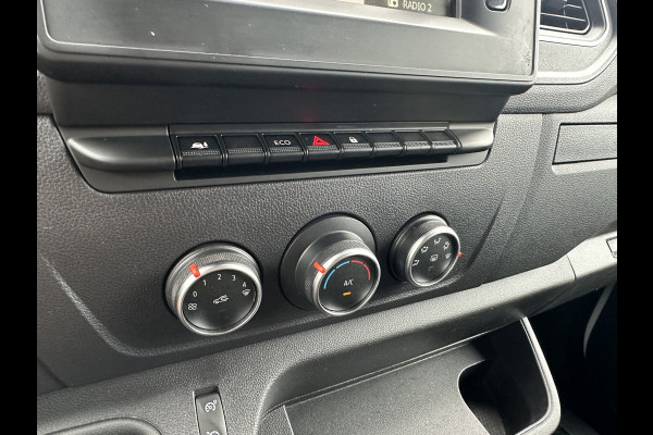 Renault Master 2.3 DCI 136 PK / L3H2 / CAMERA / TREKHAAK / IMPERIAAL / NAVI / AIRCO / CRUISE